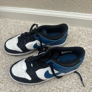 Nike Dunks, size 6Y